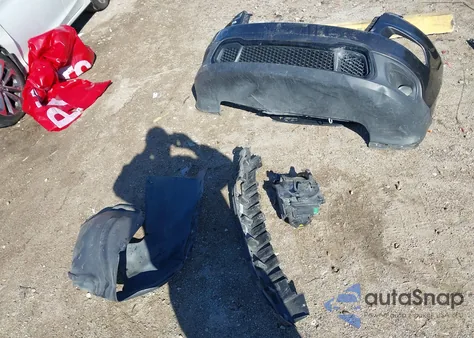 2018 Jeep Cherokee Latitude Fwd from USA, damaged, VIN 1C4PJLCB5JD563405